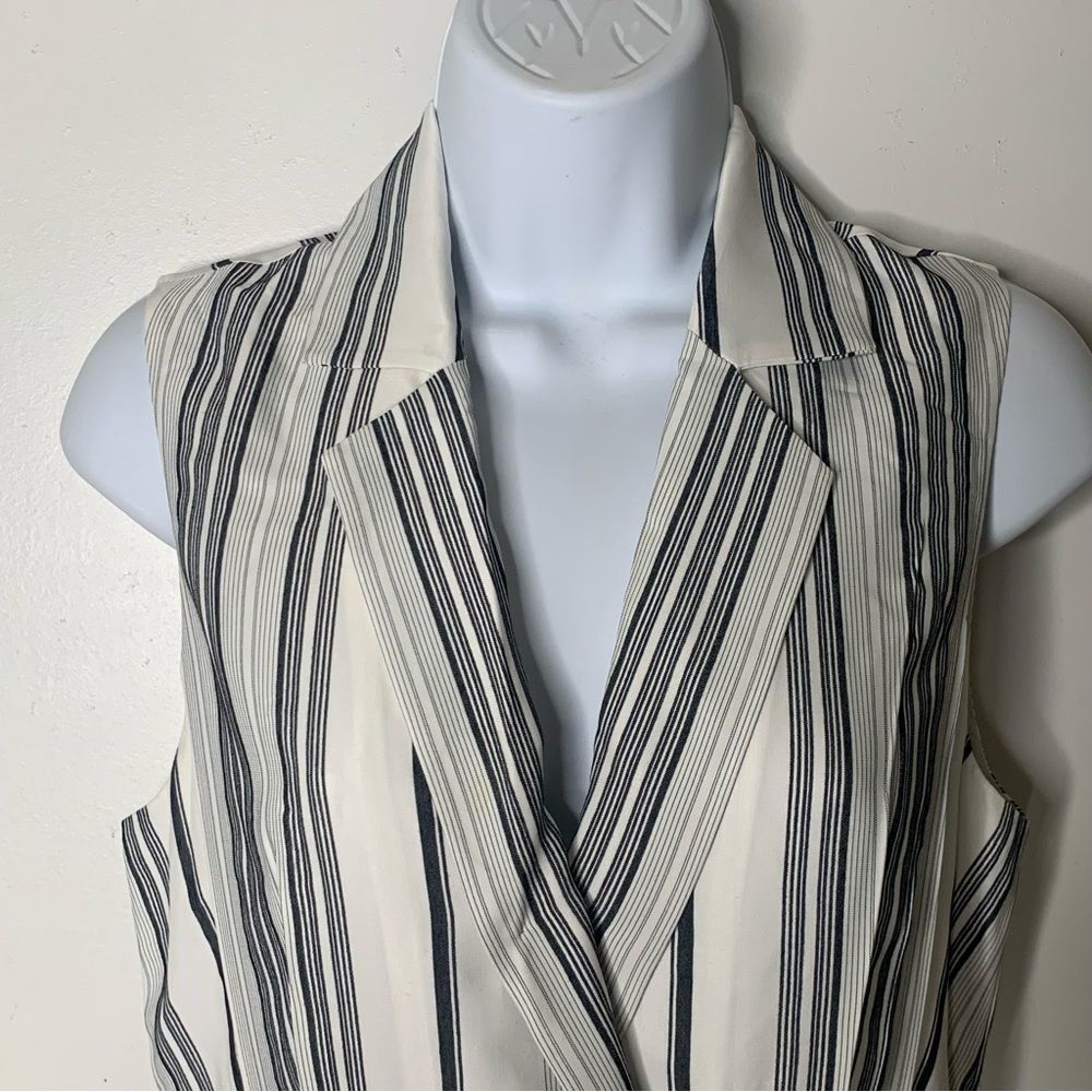 Witchery / Striped Romper - Picture 3 of 9